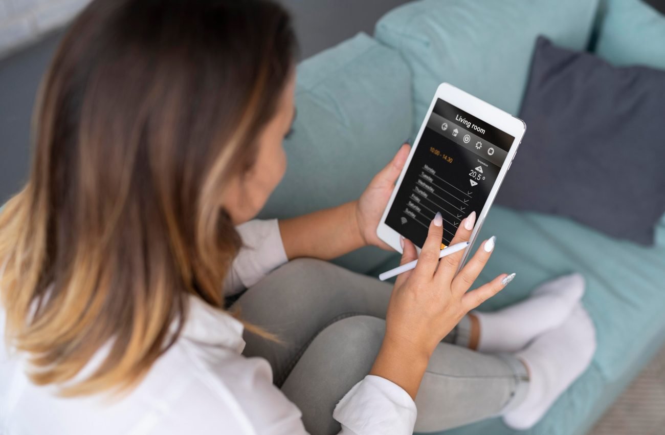 woman-using-digital-assistant-her-tablet (1)